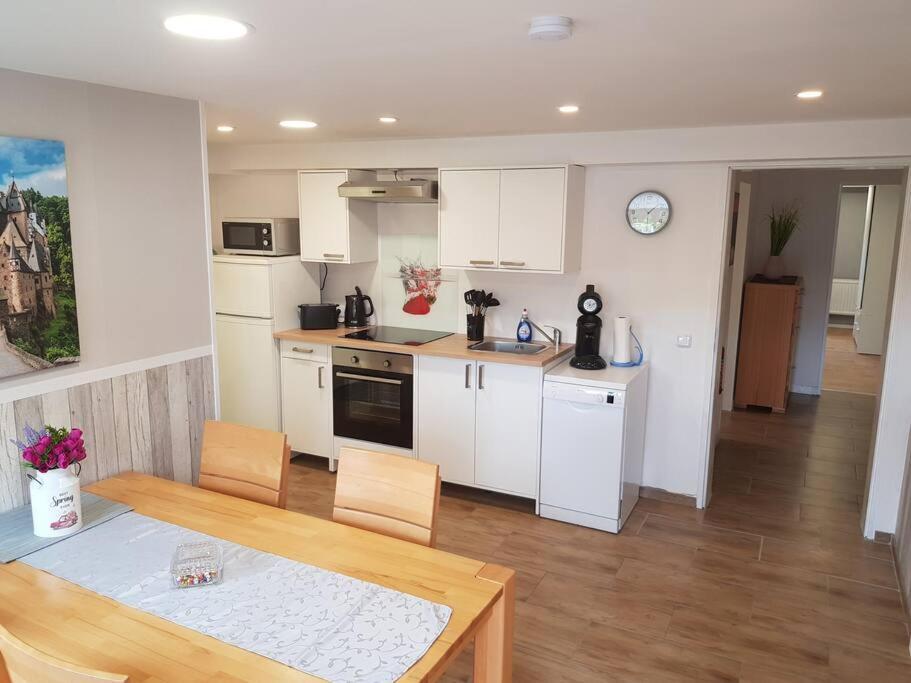 Ferienwohnung Bela, Naehe Nuerburgring Luxem Exterior foto